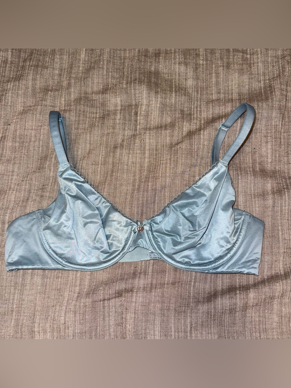 Victoria’s Secret Invisible Lift Unlined Demi Bra! - Picture 3 of 6
